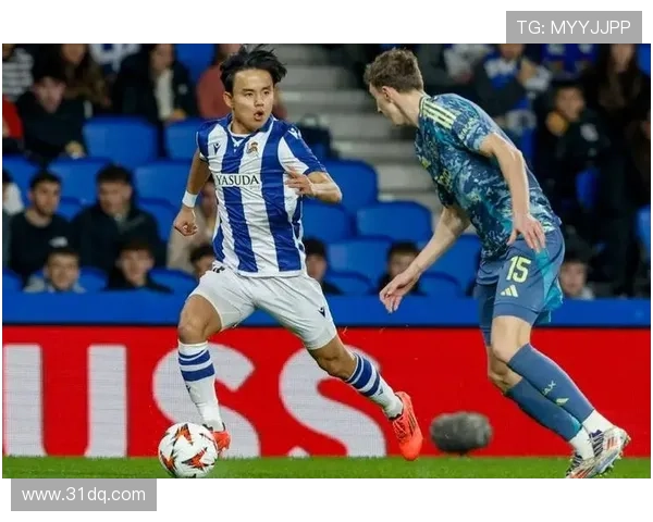 超越两米身高的足球巨星 谁能打破高度极限主宰赛场