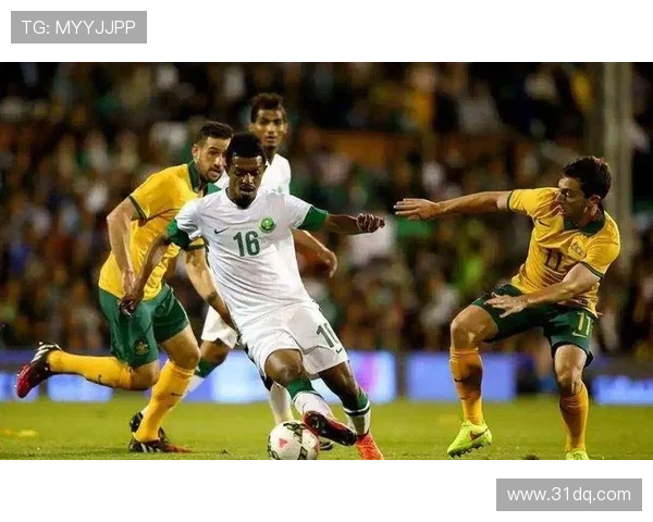 足球八位球星经典瞬间合集 精彩瞬间与传奇故事并存